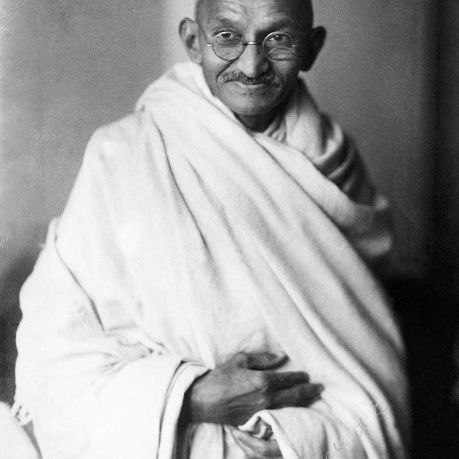 A2FP81 Rare studio photograph of Mahatma Gandhi taken in London England UK at the request of Lord Irwin 1931